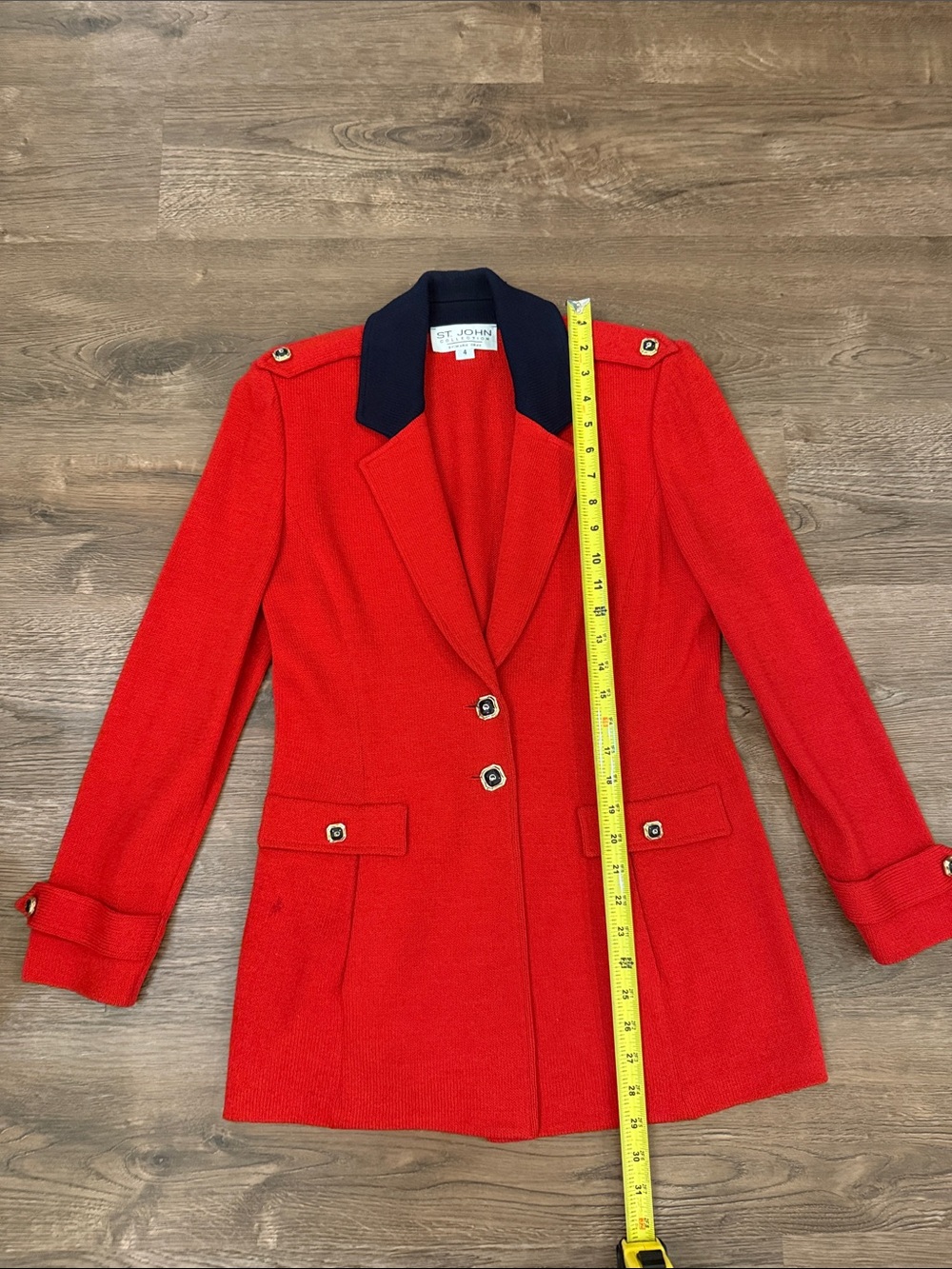 St. John Red Knit Blazer with Navy Contrast Collar Size 4